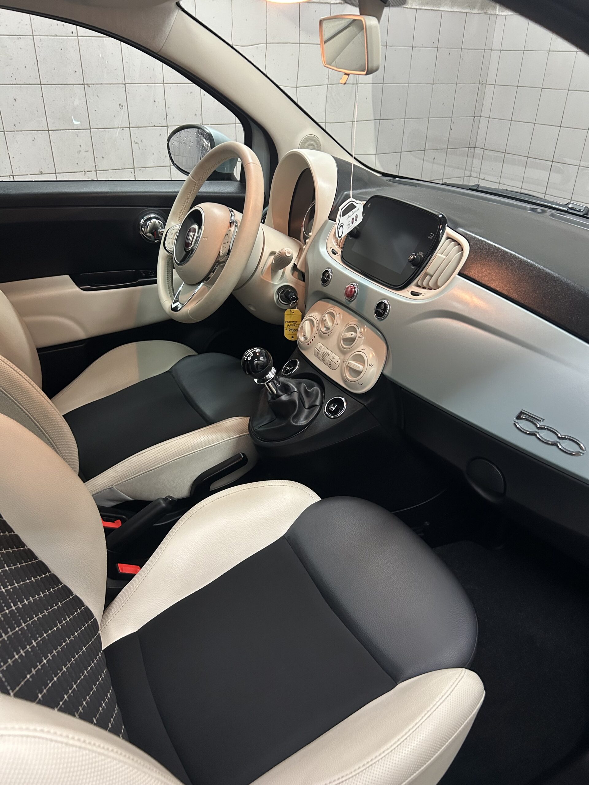 Nettoyage interieur voiture romans sur isere mours saint eusebe